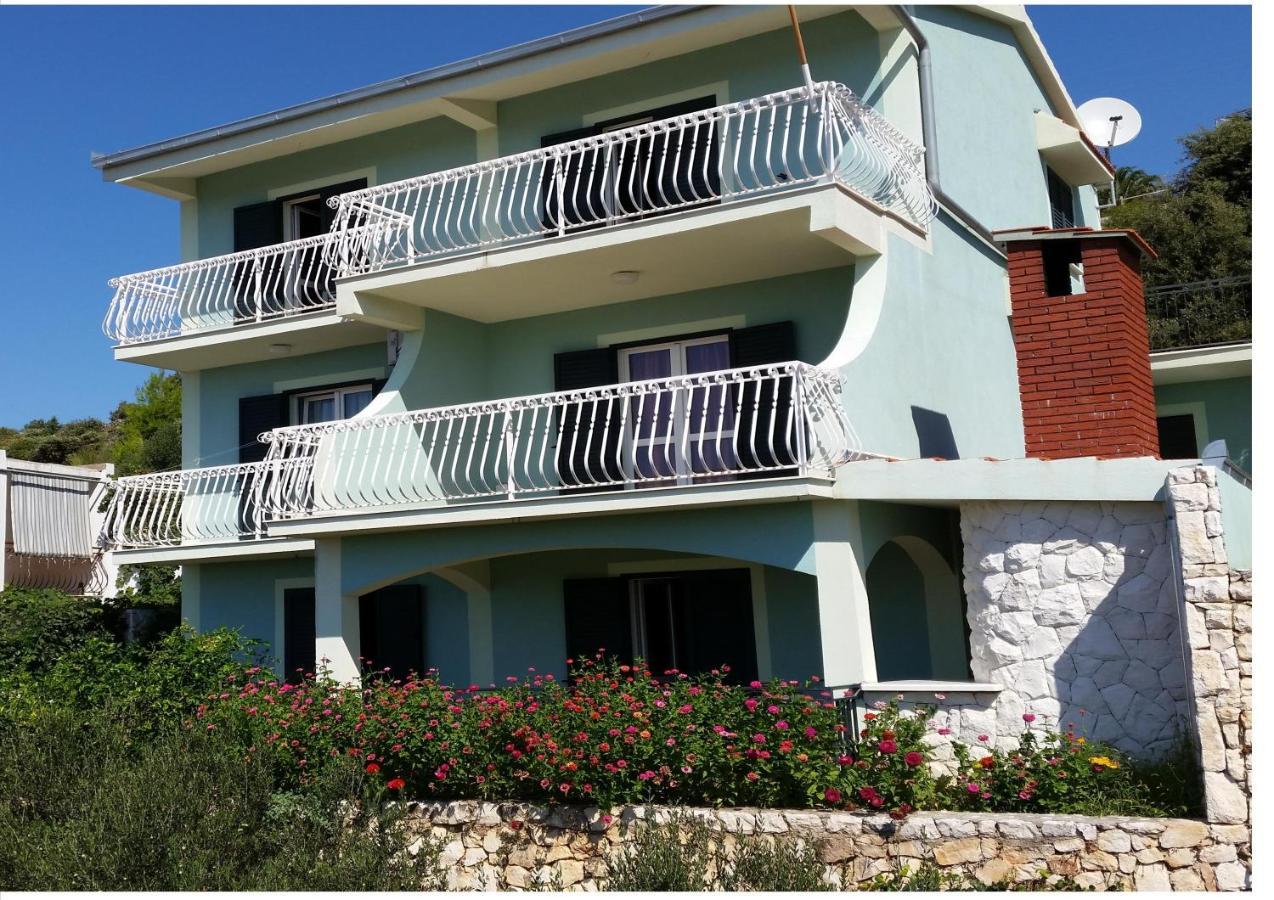 Apartments With A Parking Space Sevid, Trogir - 16111 Маріна Екстер'єр фото