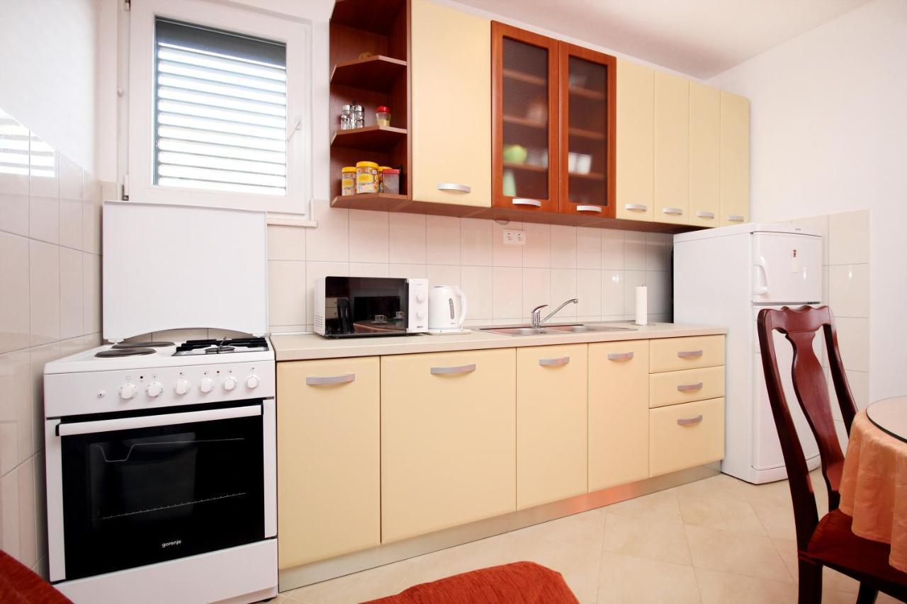 Apartments With A Parking Space Sevid, Trogir - 16111 Маріна Екстер'єр фото