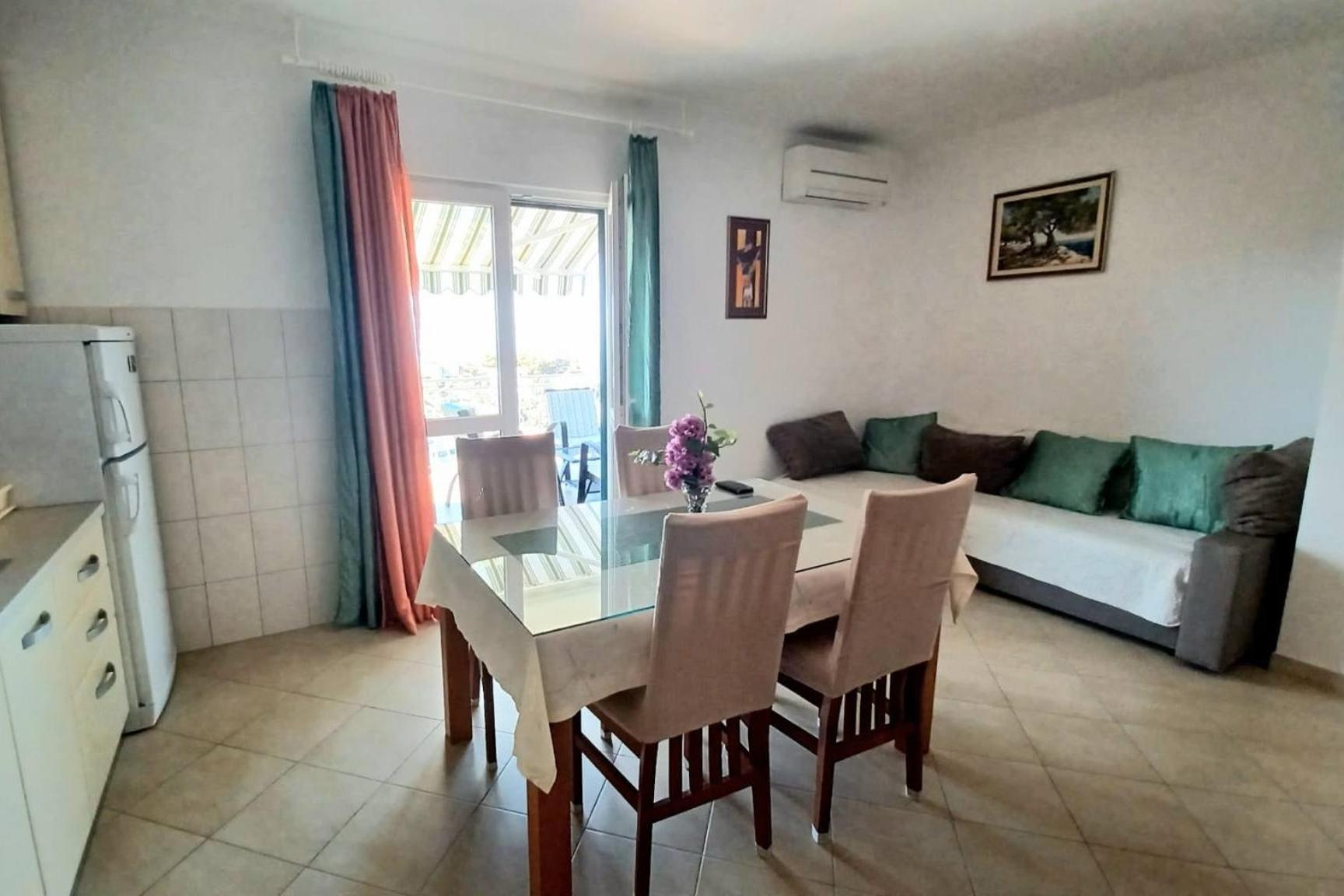 Apartments With A Parking Space Sevid, Trogir - 16111 Маріна Екстер'єр фото